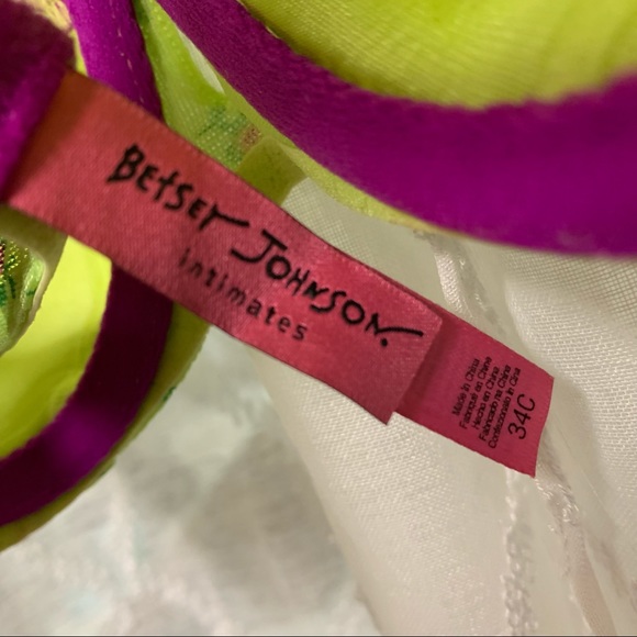 Betsy Johnson Bra - Picture 3 of 4